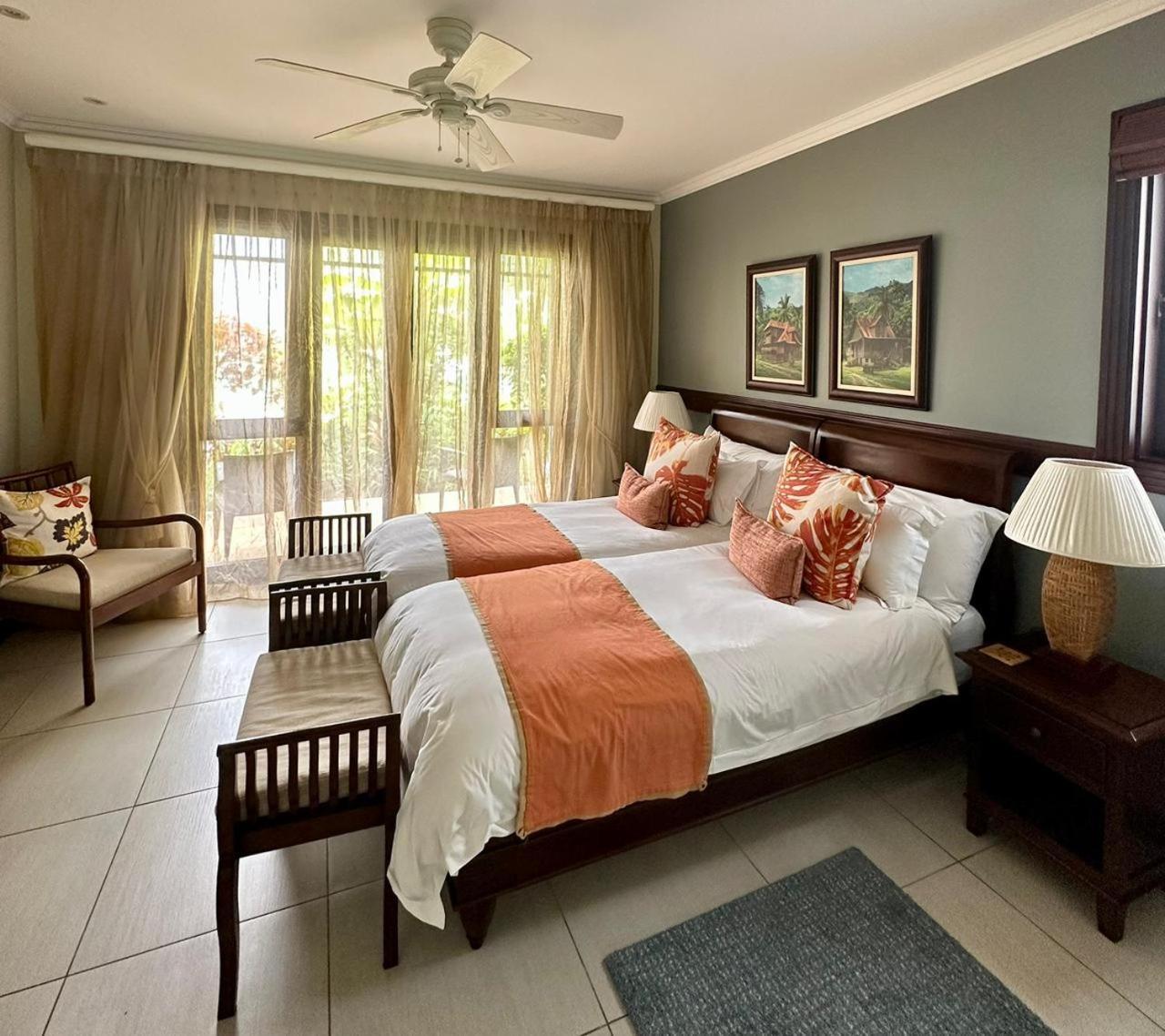 Eden Island Luxury Accommodation Ngoại thất bức ảnh
